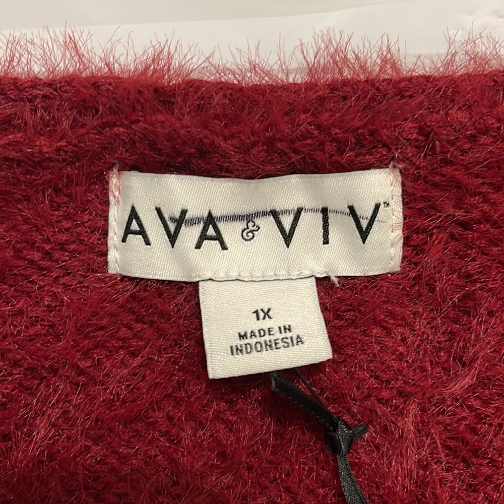 Ava & Viv women’s cranberry  colored sweater size 1XL furry and comfortable - Picture 4 of 8